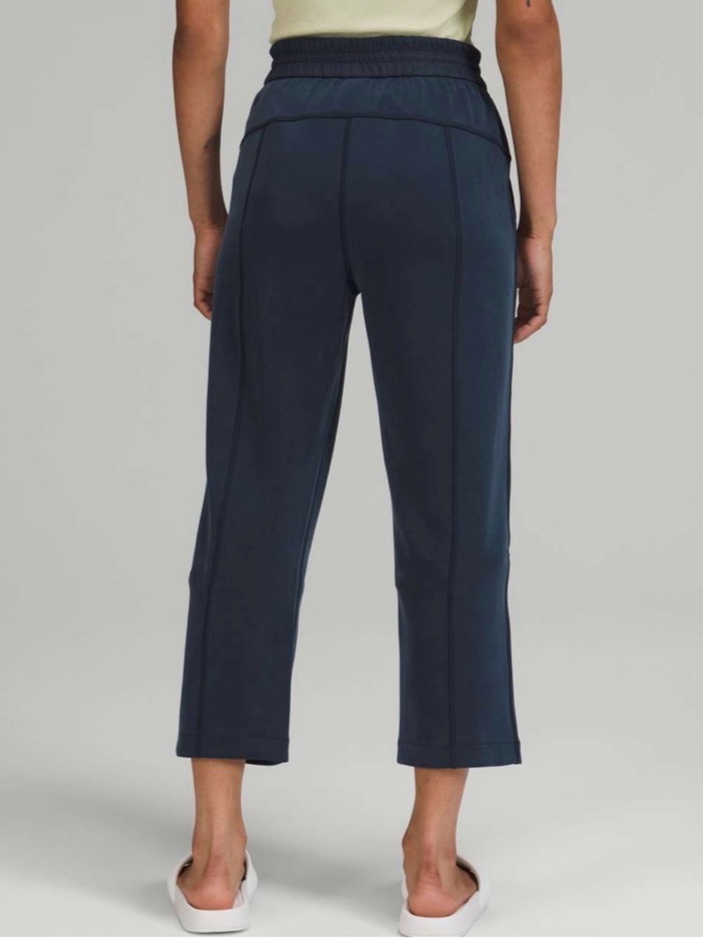Lululemon Softstreme High-Rise Straight Leg Crop Pants True Navy Size 10 - Picture 2 of 7